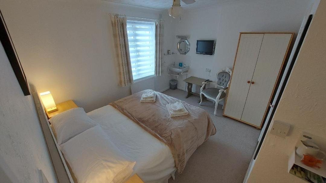 The Clifton At Bed & Breakfast