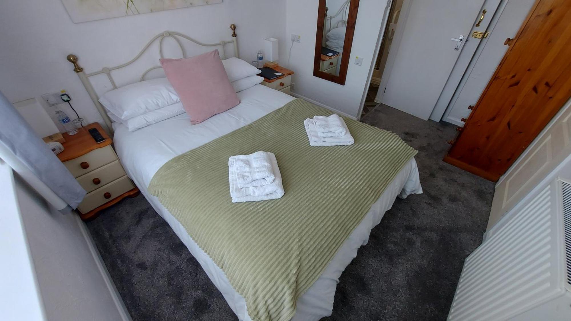 The Clifton At Bed & Breakfast