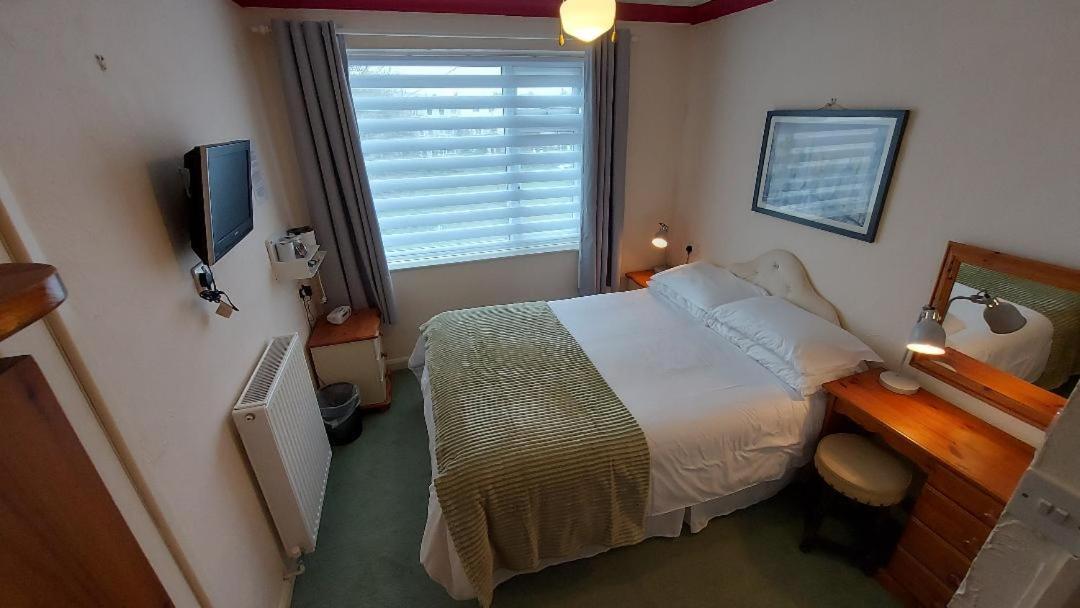 Bed & Breakfast The Clifton At